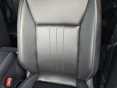 Used 2022 Volkswagen Tiguan SE R-Line FWD image 21