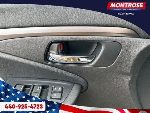 Used 2021 Honda Passport Sport image 8