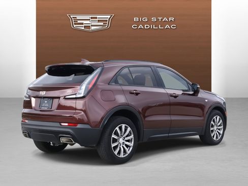 Used 2022 Cadillac XT4 Sport w/ Comfort Package image 5