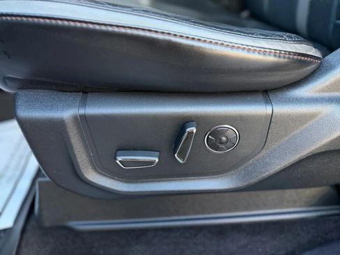 Used 2018 Ford F150 Platinum w/ Trailer Tow Package image 48