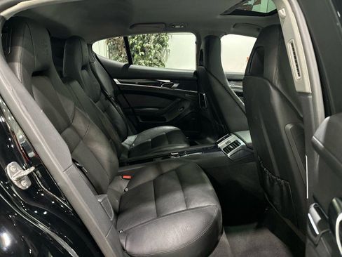 Used 2013 Porsche Panamera image 39