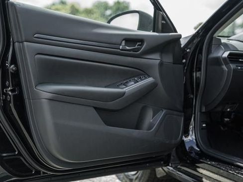 New 2025 Nissan Altima 2.5 S image 31