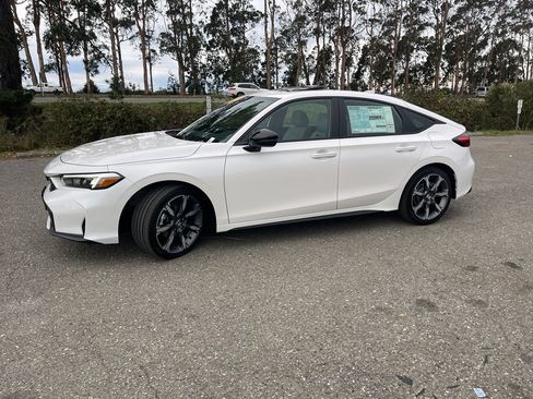 New 2026 Honda Civic Sport Touring image 10