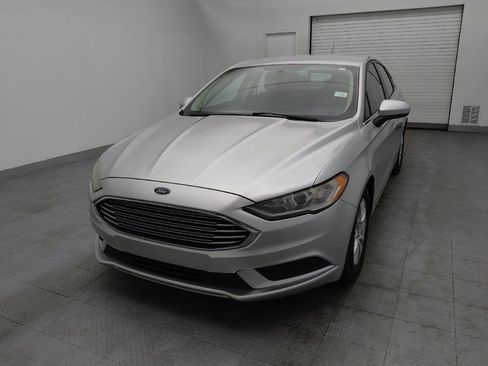 Used 2018 Ford Fusion S image 15