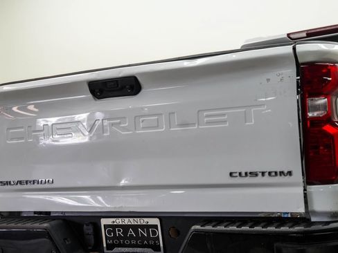 Used 2024 Chevrolet Silverado 2500 Custom w/ Custom Value Package AWD/4WD image 13