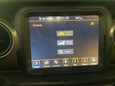 Used 2022 Jeep Wrangler Sport AWD/4WD image 21