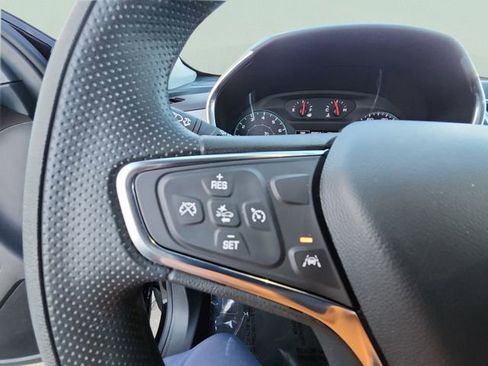 Certified 2024 Chevrolet Equinox LS image 23