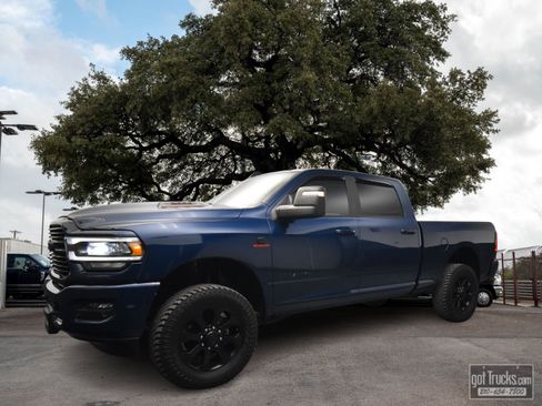 Used 2023 RAM 2500 Laramie w/ Night Edition AWD/4WD image 1