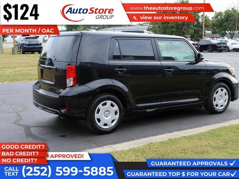 Used 2014 Scion xB FWD image 6
