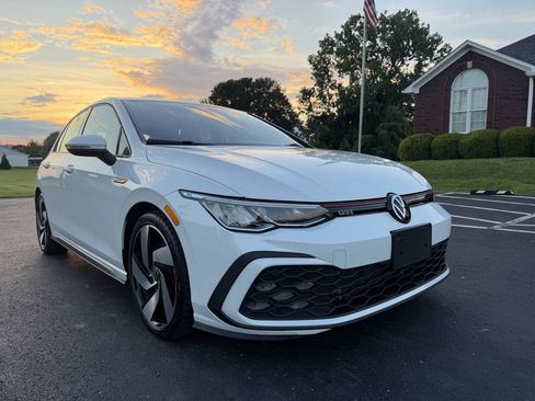 Used 2022 Volkswagen GTI S FWD image 8