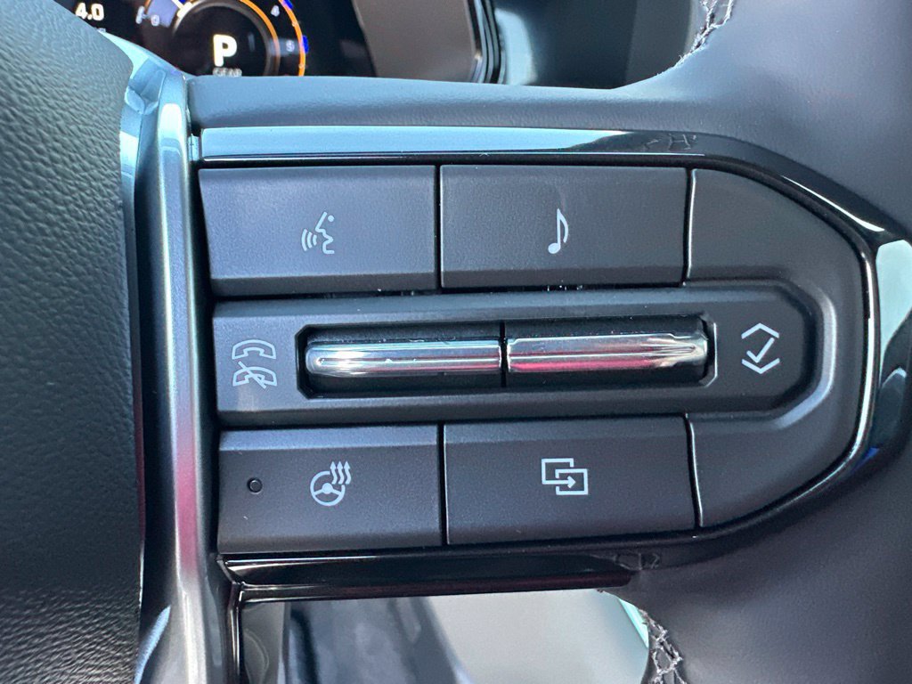 New 2026 Chevrolet Colorado ZR2 AWD/4WD image 18