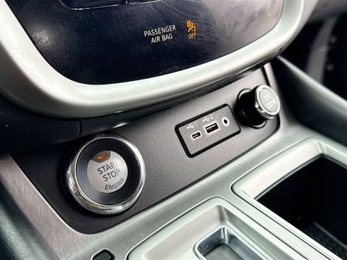 Used 2021 Nissan Murano SV image 10