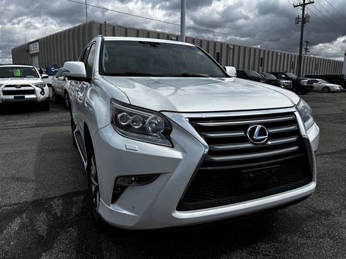 Used 2014 Lexus GX 460 Luxury AWD/4WD image 7