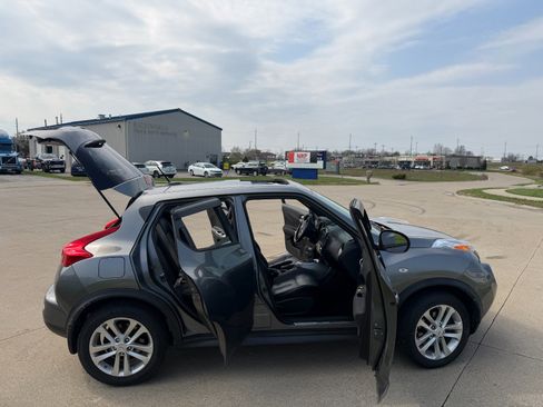 Used 2014 Nissan Juke SL image 10