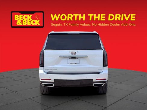 Used 2025 Cadillac Escalade Premium Luxury Platinum image 6