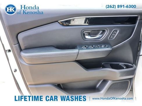 Certified 2025 Honda Pilot EX-L image 22