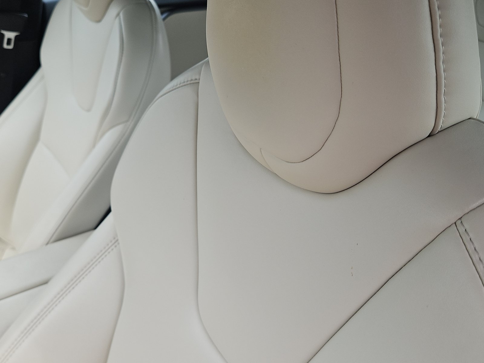 Used 2020 Tesla Model S Long Range AWD/4WD image 29