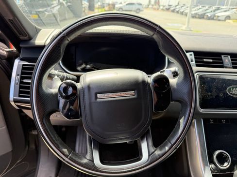 Used 2019 Land Rover Range Rover Sport HSE Dynamic AWD/4WD image 9