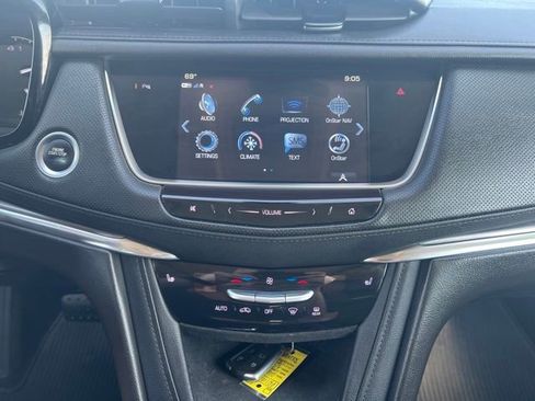 Used 2019 Cadillac XT5 Luxury image 24