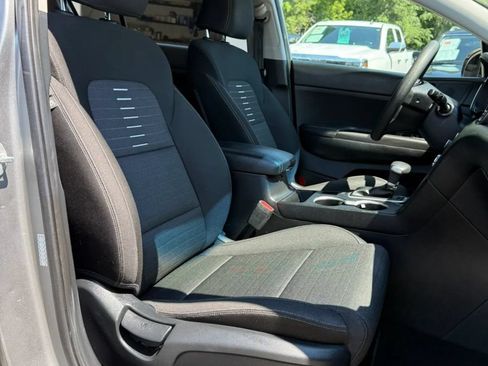 Used 2022 Kia Sportage LX w/ LX AWD Value Edition Package image 19