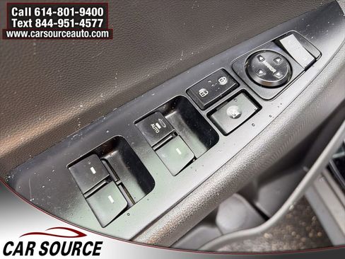 Used 2021 Hyundai Tucson Value AWD/4WD image 17