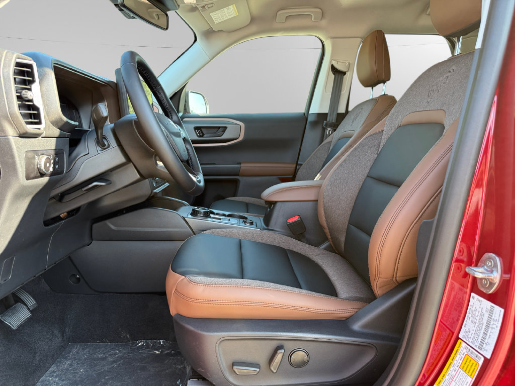 New 2026 Ford Bronco Sport Outer Banks w/ Outer Banks Tech Package+ AWD/4WD image 13