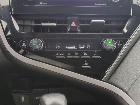 Used 2023 Toyota Camry SE image 24