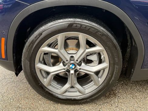 Used 2024 BMW X3 sDrive30i w/ Premium Package RWD image 12