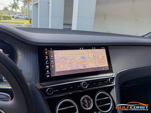 Used 2024 Bentley Continental GT V8 image 15