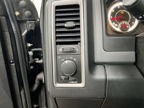 Used 2016 RAM 1500 Tradesman w/ Popular Equipment Group AWD/4WD image 17