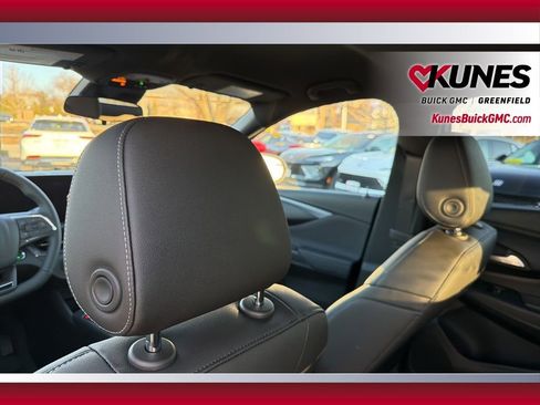 New 2026 Buick Envista Preferred w/ Convenience I Package FWD image 30