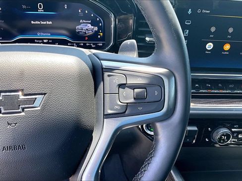 Used 2025 Chevrolet Silverado 1500 RST AWD/4WD image 16