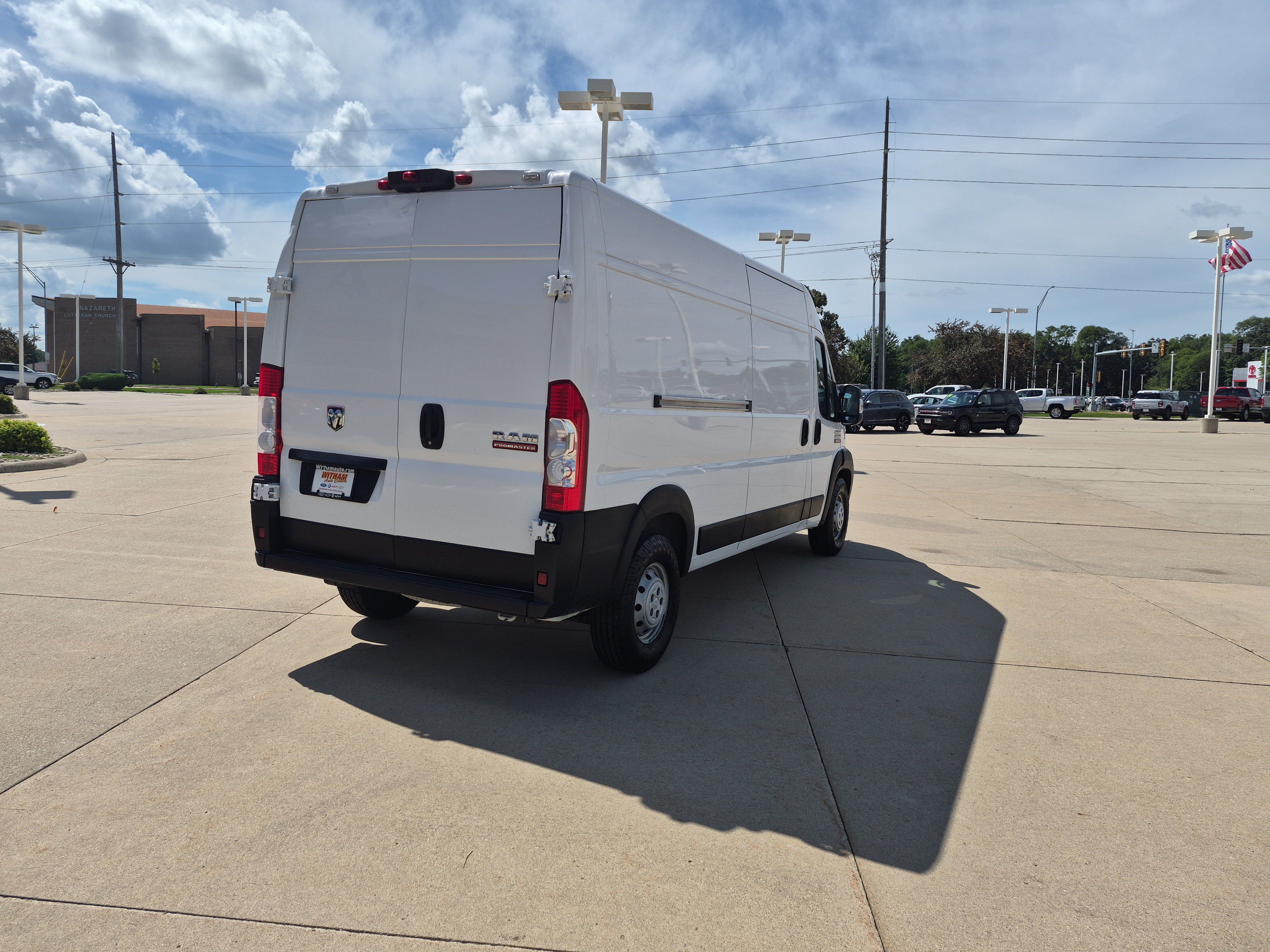 Used 2021 RAM ProMaster 2500 FWD image 4