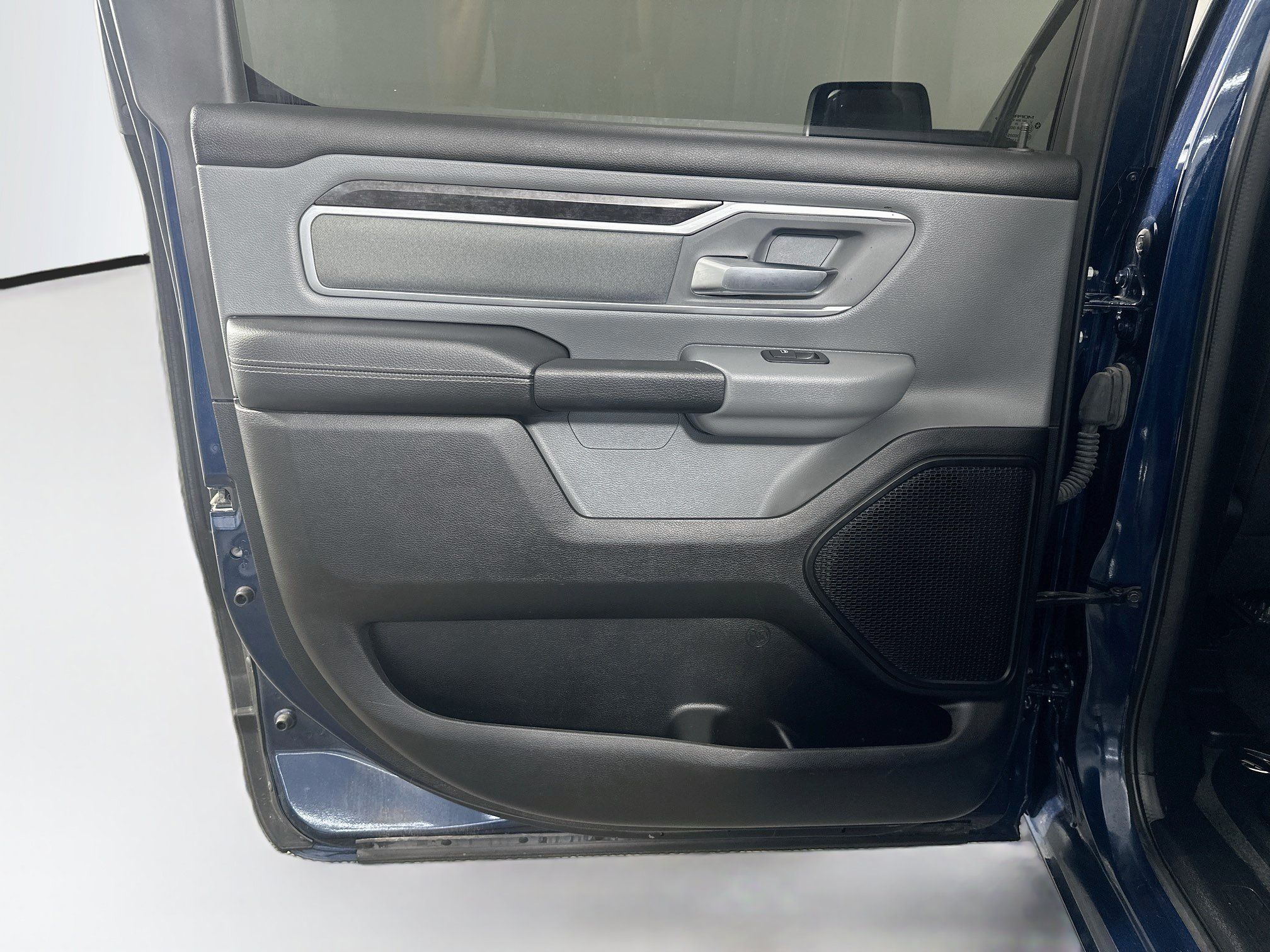 Used 2023 RAM 1500 Big Horn RWD image 25