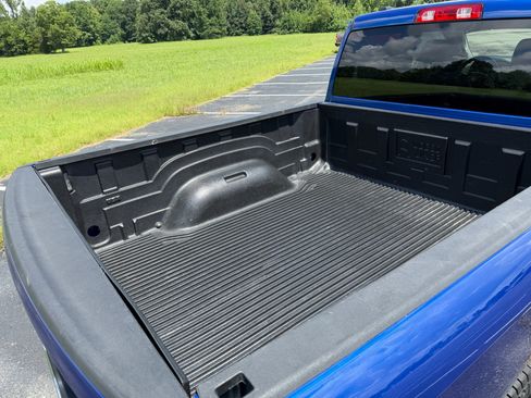 Used 2019 RAM 1500 Tradesman w/ Chrome Plus Package AWD/4WD image 8