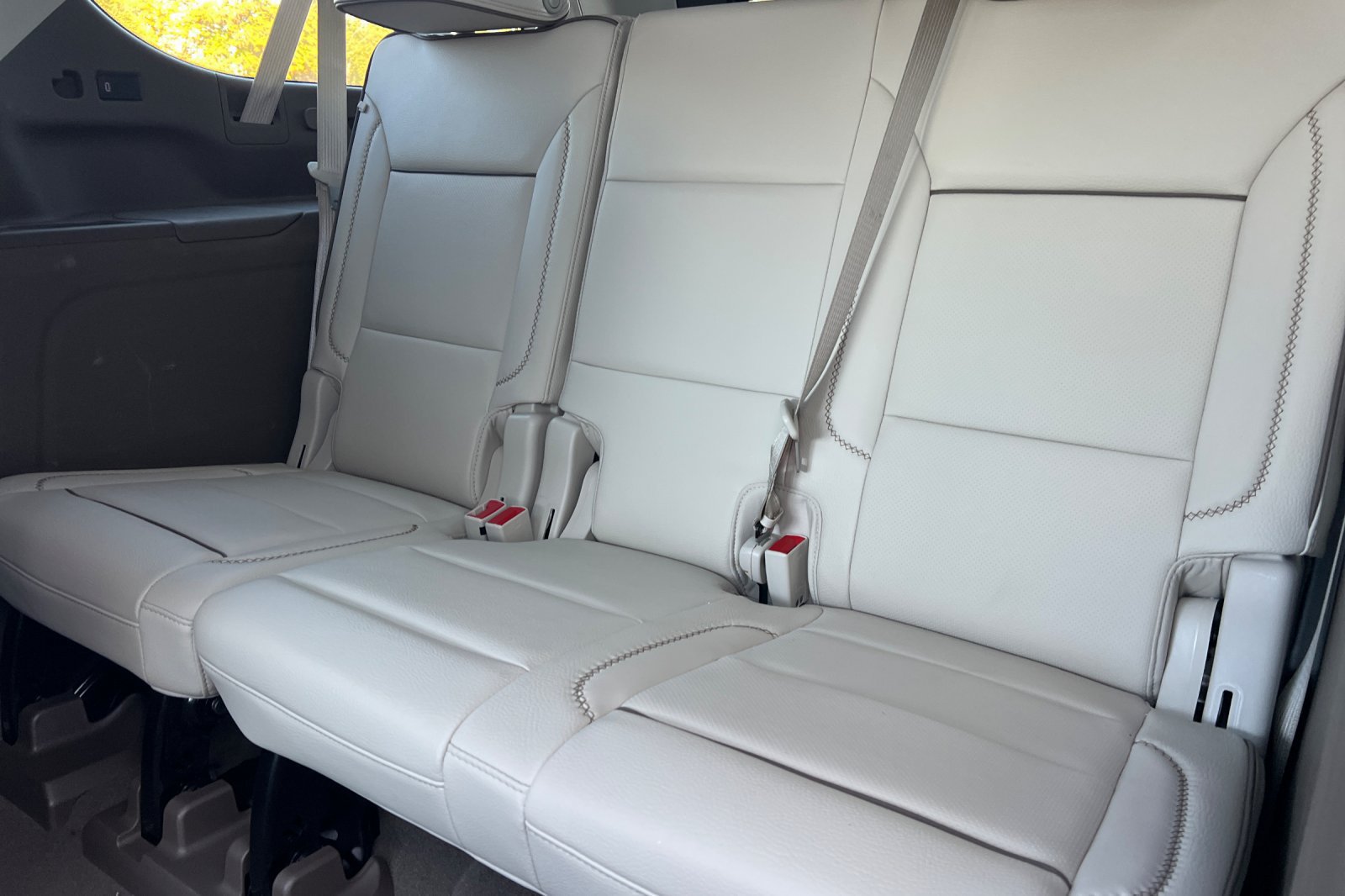 Used 2024 GMC Yukon XL Denali w/ Advanced Technology Package AWD/4WD image 13