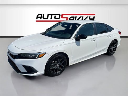 Used 2024 Honda Civic Sport image 3