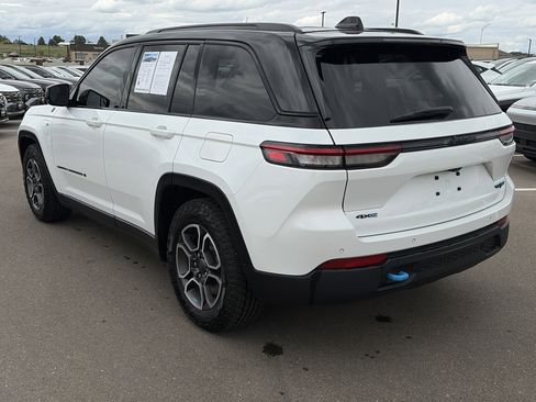 Used 2022 Jeep Grand Cherokee Trailhawk AWD/4WD image 6