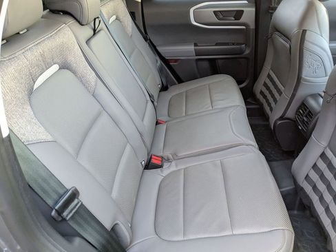 Used 2025 Ford Bronco Sport Badlands image 28