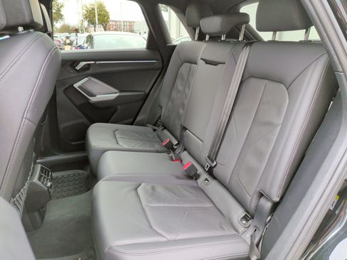 Used 2022 Audi Q3 2.0T Premium Plus image 32