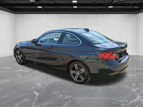 Used 2017 BMW 230i xDrive Coupe AWD/4WD image 3
