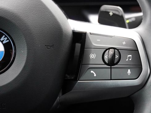 Certified 2025 BMW X2 xDrive28i w/ M Sport Package image 22