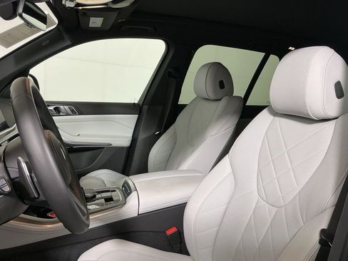 Certified 2023 BMW X5 sDrive40i w/ M Sport Package image 24