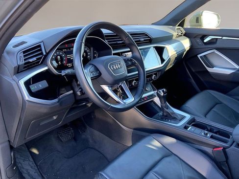 Used 2023 Audi Q3 2.0T Premium w/ Convenience Package image 13