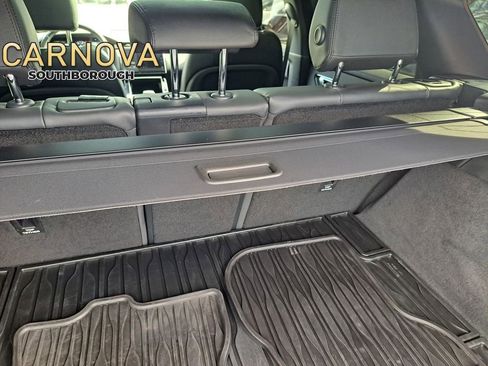 Used 2024 Land Rover Range Rover Velar Dynamic SE image 22