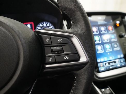 Certified 2025 Subaru Outback Premium w/ Popular Package #1A image 19