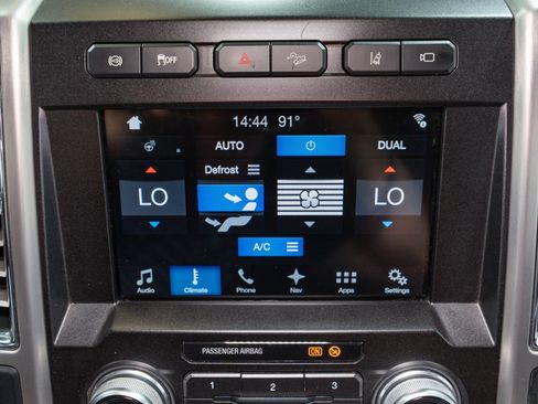 Used 2017 Ford F350 Platinum w/ Platinum Ultimate Package image 29