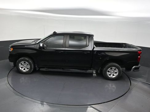 Used 2023 Chevrolet Silverado 1500 LT RWD image 16