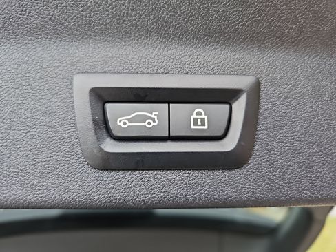 Used 2021 BMW X3 sDrive30i image 13