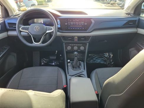 Certified 2023 Volkswagen Taos SE w/ Black Wheel Package FWD image 12